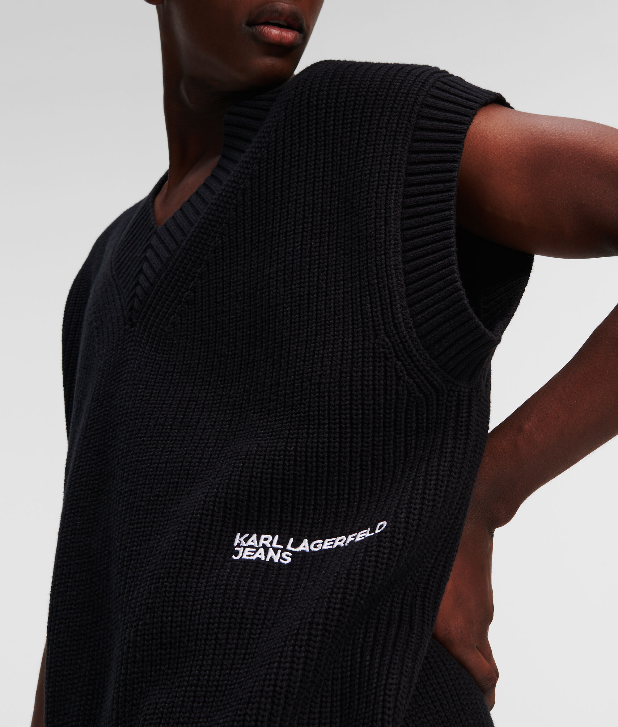 (image for) Classic KLJ Oversized Jumper Vest